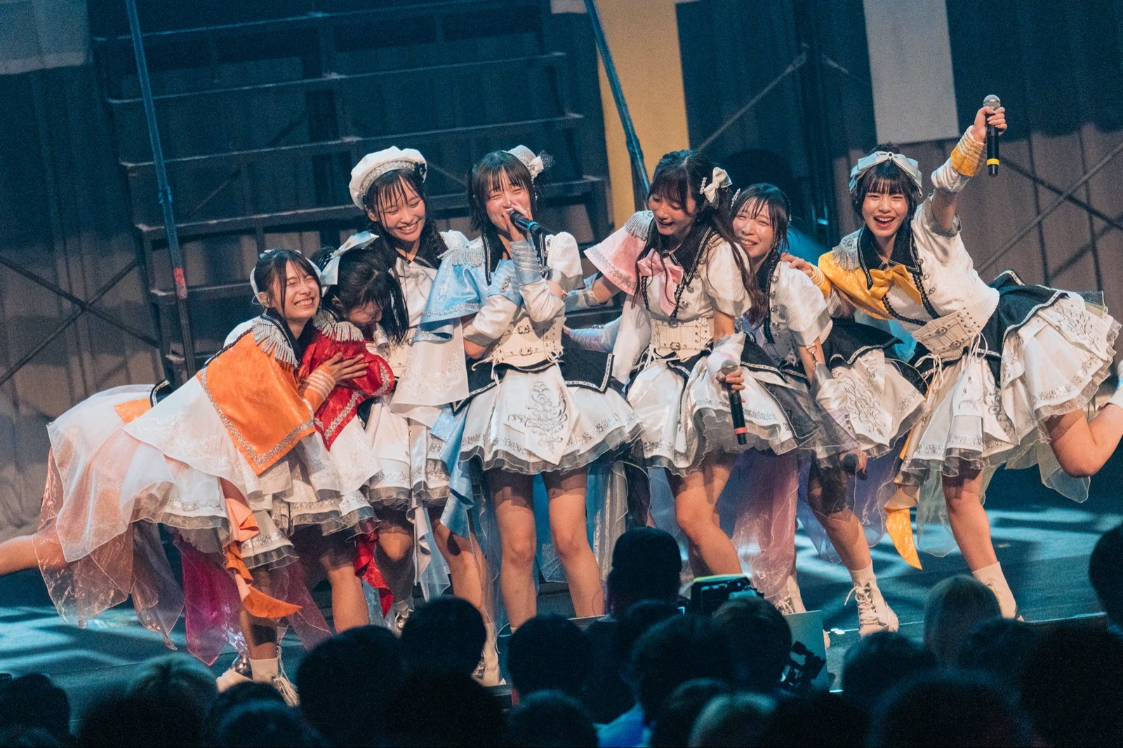 Palette Paradeの5周年ワンマンライブでの7人